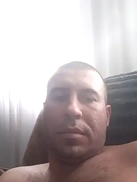 Snapshot of AronMode chatting on October 2025 09:21:01 AM AronMode online show from October 2025 09:21:01 AM