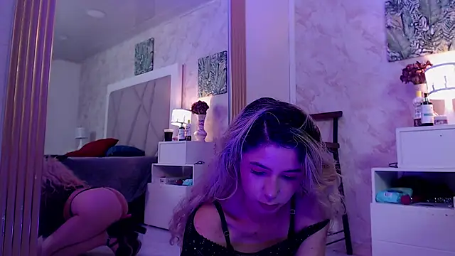 Sophie teller online show from October 2025 04:24:02 AM