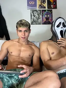 mirallesandbig online show from October 2025 10:56:02 PM