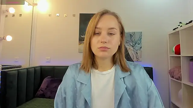 Snapshot of Melissa_new22 chatting on October 2025 11:50:01 PM Melissa new22 online show from October 2025 11:50:01 PM