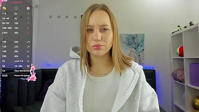 Snapshot of Melissa_new22 chatting on November 2025 12:53:01 AM Melissa new22 online show from November 2025 12:53:01 AM