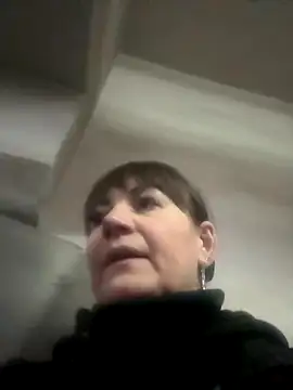 Butterfly8385 online show from November 2025 08:47:01 AM