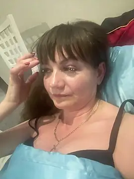 Snapshot of Butterfly8385 chatting on June 2026 08:30:02 PM Butterfly8385 online show from June 2026 08:30:02 PM