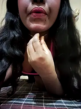 Snapshot of Lovely_Payal chatting on November 2025 03:00:01 PM Lovely Payal online show from November 2025 03:00:01 PM