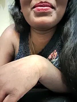 Snapshot of Lovely_Payal chatting on November 2025 04:18:02 PM Lovely Payal online show from November 2025 04:18:02 PM