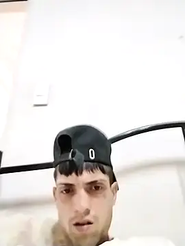 Snapshot of Laikerxxx chatting on October 2025 12:56:02 AM Laikerxxx online show from October 2025 12:56:02 AM