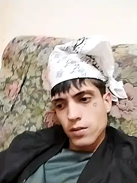 Snapshot of Laikerxxx chatting on November 2025 11:48:01 PM Laikerxxx online show from November 2025 11:48:01 PM