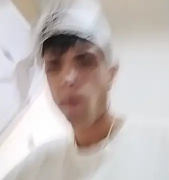 Snapshot of Laikerxxx chatting on November 2025 08:45:01 AM Laikerxxx online show from November 2025 08:45:01 AM