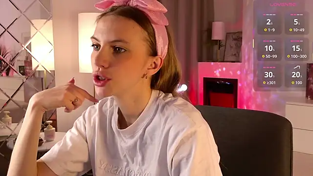 mia silkk online show from February 2026 06:36:02 AM