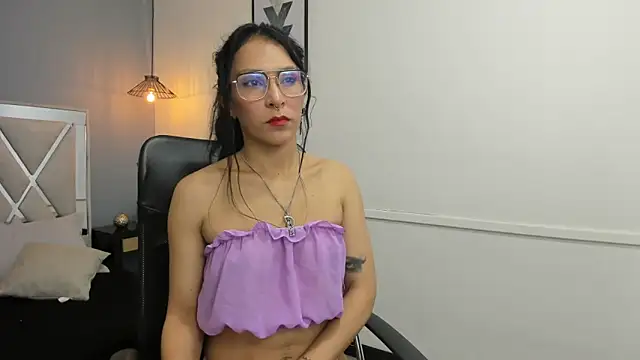 Maite black online show from November 2025 02:56:02 AM