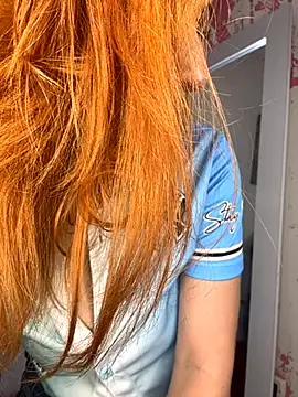 Adeline 1 online show from October 2025 07:03:02 PM