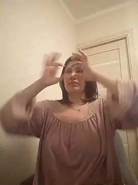 Ambika beauty online show from March 2026 10:37:02 PM