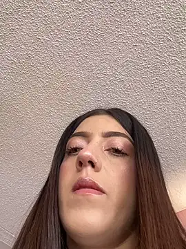 ElectraPink  online show from February 2026 01:34:01 PM