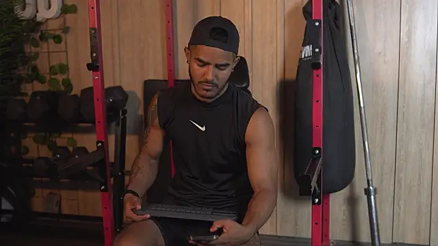 Reik Vonn online show from October 2025 12:16:02 PM