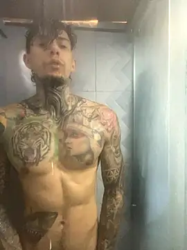 Molotov Explosive online show from November 2025 03:11:01 PM