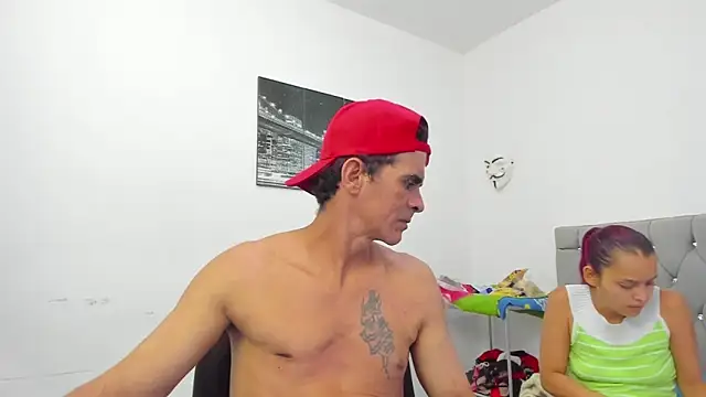 Snapshot of Sofi_And_Santy chatting on November 2025 12:44:02 AM Sofi And Santy online show from November 2025 12:44:02 AM