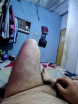 Snapshot of latinooso chatting on November 2025 05:52:01 AM latinooso online show from November 2025 05:52:01 AM