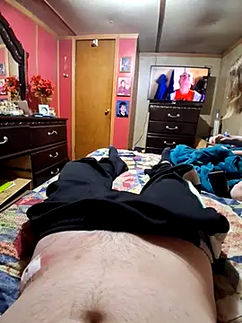 Snapshot of Gdaddy13 chatting on October 2025 08:13:01 AM Gdaddy13 online show from October 2025 08:13:01 AM