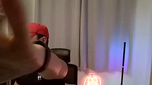 Snapshot of redcap1111 chatting on November 2025 02:38:02 PM redcap1111 online show from November 2025 02:38:02 PM