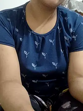 Tanha18 online show from November 2025 07:46:02 PM