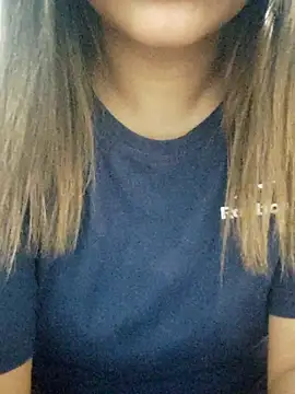 Tanha18 online show from February 2026 08:29:02 PM