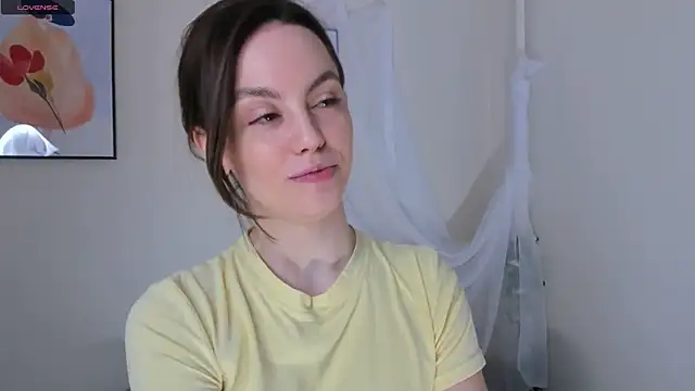 sweet and flirt online show from March 2026 06:52:01 AM