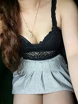 Snapshot of LinaCii chatting on October 2025 06:38:01 AM LinaCii online show from October 2025 06:38:01 AM