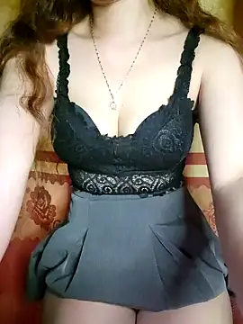 Snapshot of LinaCii chatting on October 2025 03:14:01 AM LinaCii online show from October 2025 03:14:01 AM