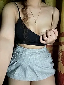 Snapshot of LinaCii chatting on October 2025 02:14:02 AM LinaCii online show from October 2025 02:14:02 AM