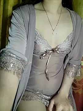 Snapshot of LinaCii chatting on December 2025 03:28:02 PM LinaCii online show from December 2025 03:28:02 PM