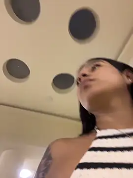 Snapshot of AlyssaRay chatting on February 2026 06:48:01 PM AlyssaRay online show from February 2026 06:48:01 PM