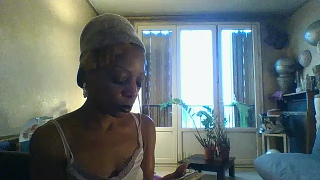 ulnaoumy online show from October 2025 04:07:01 PM