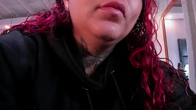 atennea diiossa online show from November 2025 11:34:02 AM