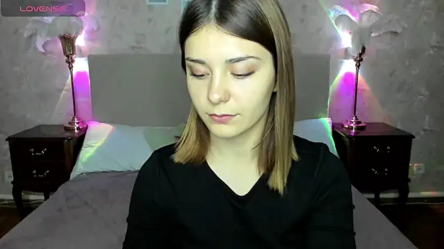 Snapshot of MargoChill chatting on December 2025 02:11:01 PM MargoChill online show from December 2025 02:11:01 PM