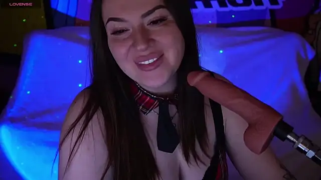 Snapshot of AliceOfWondersS chatting on February 2026 07:15:02 AM AliceOfWondersS online show from February 2026 07:15:02 AM