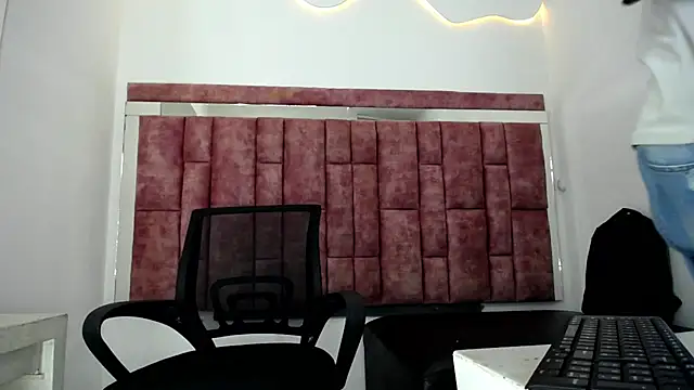 Mick storm online show from March 2026 07:17:02 PM