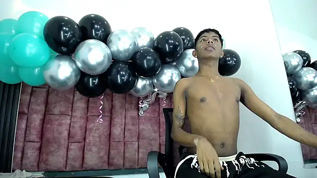 Mick storm online show from March 2026 07:18:02 PM