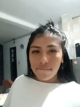 Snapshot of Esmeralda_baby chatting on October 2025 04:22:02 AM Esmeralda baby online show from October 2025 04:22:02 AM