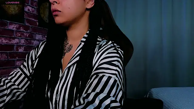 Aisha Goldstein online show from April 2026 05:47:02 AM