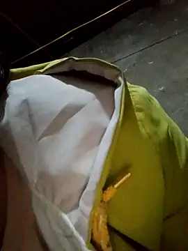 Snapshot of kitachu chatting on November 2025 11:43:02 AM kitachu online show from November 2025 11:43:02 AM