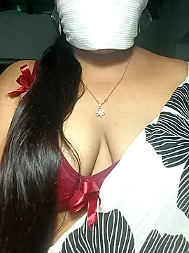 Snapshot of SX-ANA chatting on November 2025 04:58:02 AM SX-ANA online show from November 2025 04:58:02 AM