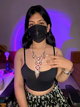 Snapshot of hey_wifey chatting on November 2025 07:57:01 PM hey wifey online show from November 2025 07:57:01 PM