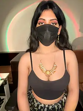 Snapshot of hey_wifey chatting on November 2025 04:51:01 PM hey wifey online show from November 2025 04:51:01 PM