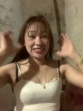 Snapshot of Linh_sexyy chatting on December 2025 12:51:02 AM Linh sexyy online show from December 2025 12:51:02 AM