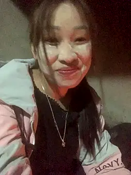 Snapshot of Linh_sexyy chatting on January 2026 05:32:01 AM Linh sexyy online show from January 2026 05:32:01 AM