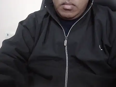 sassycouple3x online show from December 2025 02:02:02 PM