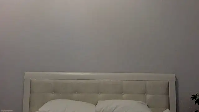 Melivorra online show from February 2026 06:05:01 PM