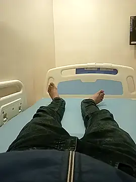 Snapshot of Playboyx143@xh chatting on December 2025 06:37:02 PM Playboyx143xh online show from December 2025 06:37:02 PM