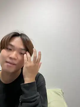 Snapshot of nagi_112 chatting on November 2025 05:43:02 AM nagi 112 online show from November 2025 05:43:02 AM