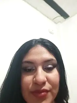 Pocahont as online show from October 2025 03:51:02 AM